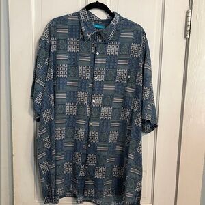 Tori Richard Geometric Blue Button Down Shirt